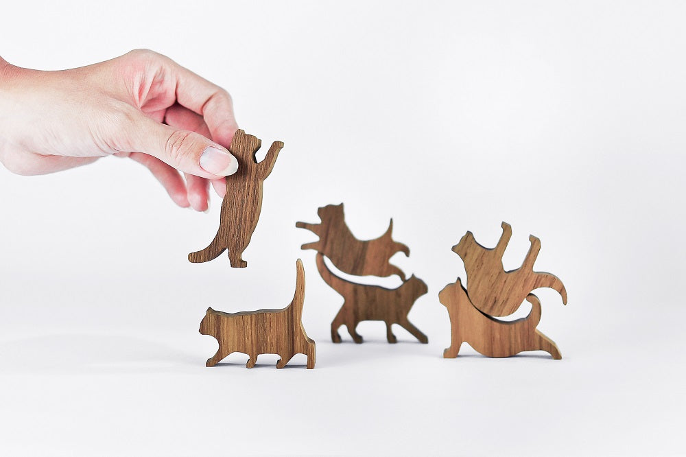 Play Cat Jenga With This Wooden Stacking Game by Comma– My Modern Met Store