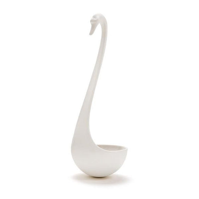 Serving Meals Will Be a Breeze With This Awesome Floating Ladle– My ...