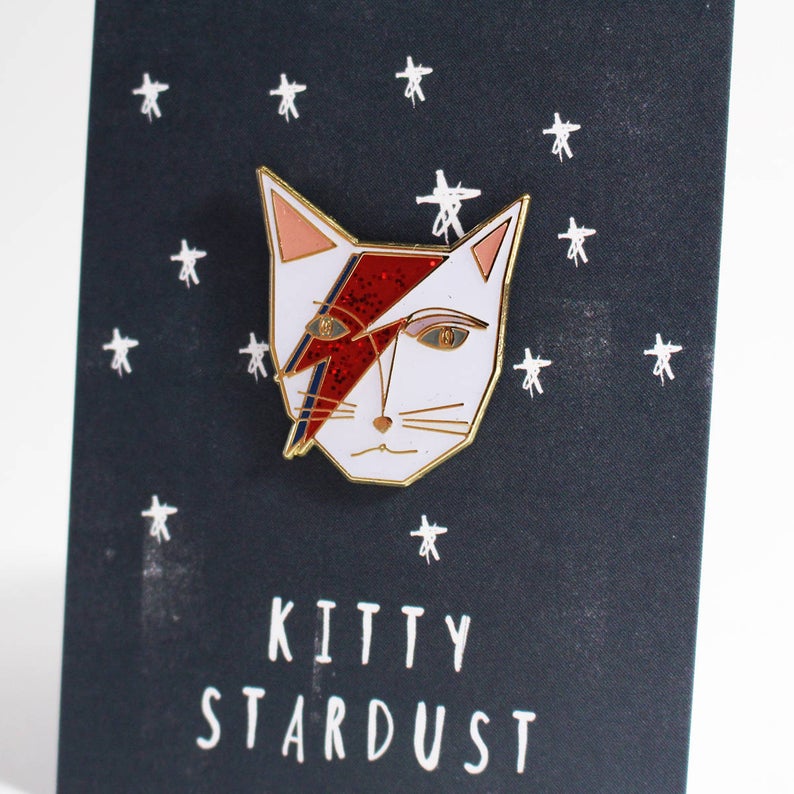 'Kitty Stardust' Enamel Pin - My Modern Met Store